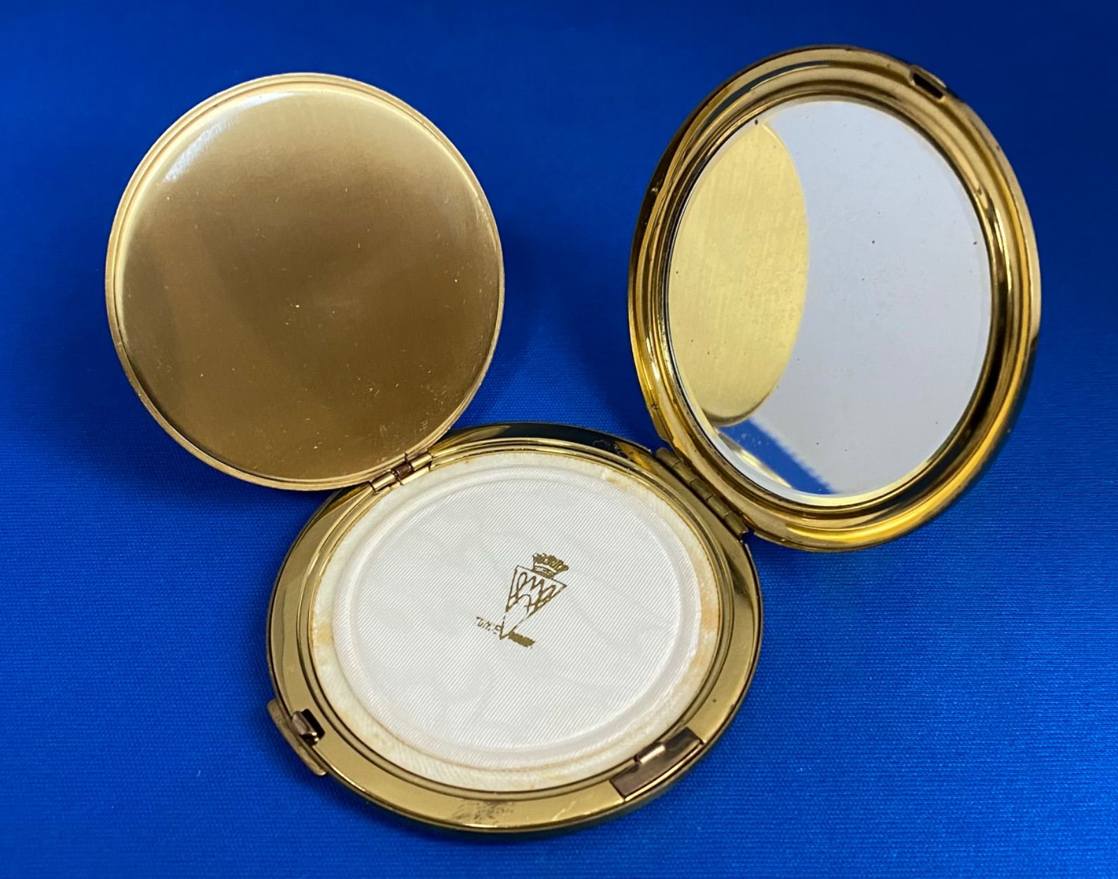 TRADE MARK コンパクトミラー 昭和レトロ 化粧鏡 手鏡 - メルカリ
