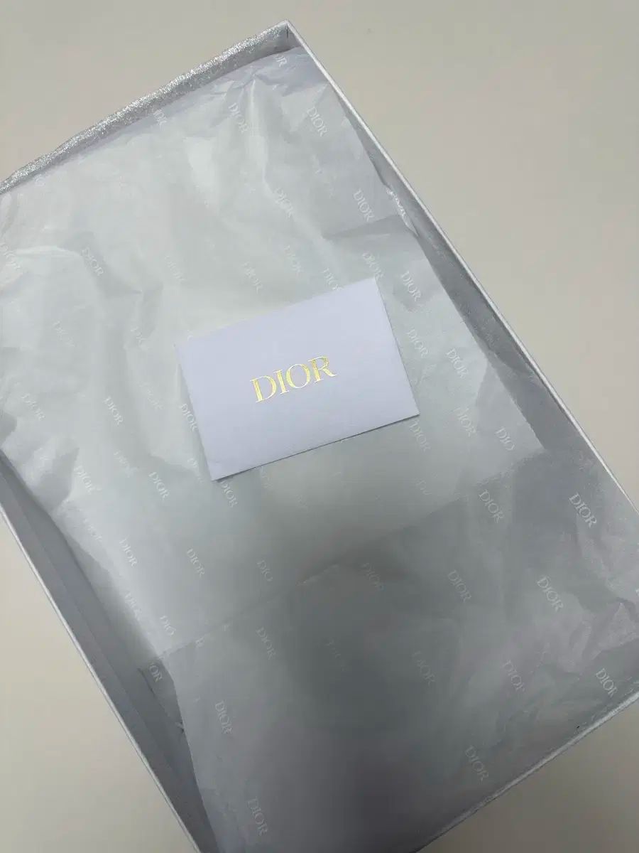 フラットシューズ