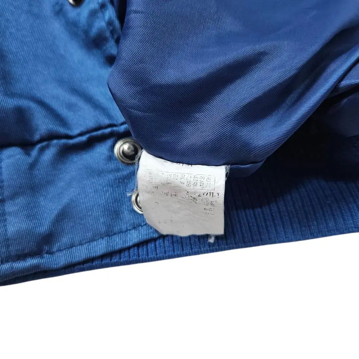 バーシティ ジャケット