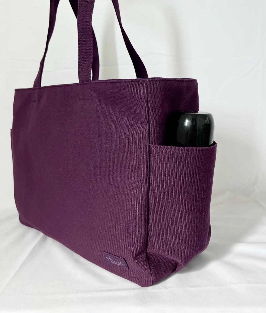 底板付き 肩掛けバッグ