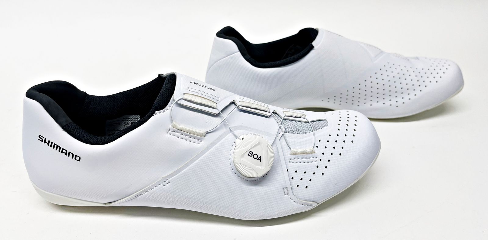 SHIMANO ロードシューズ RC 3 ホワイト Amazon.co.jp: RC3 (SH-RC300) ホワイト ワイド 36.0(22.5cm