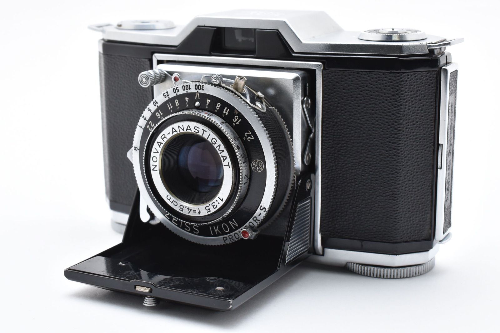 ☆希少品☆ ZEISS IKON IKONTA 35 522/24 Novar-Anastigmat 3.5