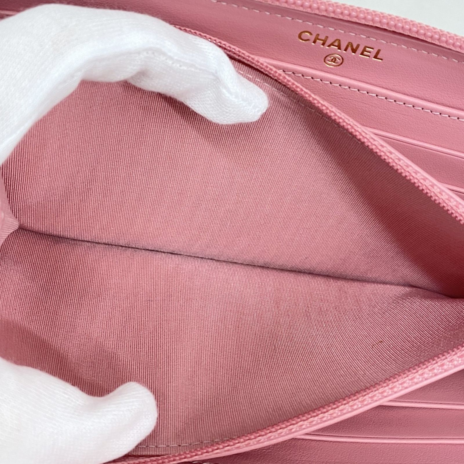 CHANEL ボーイシャネル 長財布 エナメル ピンク シャネル(Chanel) シャネル 長財布 ボーイシャネル キャビア