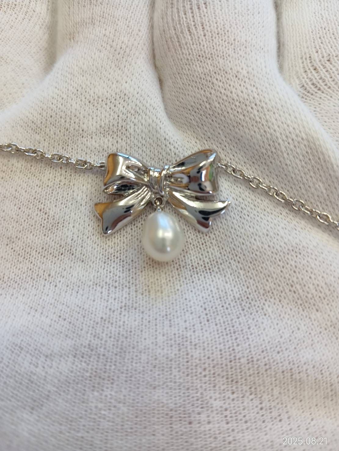 田崎真珠　TASAKI×ロッテ　ロッテ50周年非売品シルバー パールネックレス 田崎真珠 TASAKI×ロッテ ロッテ50周年非売品シルバー パール