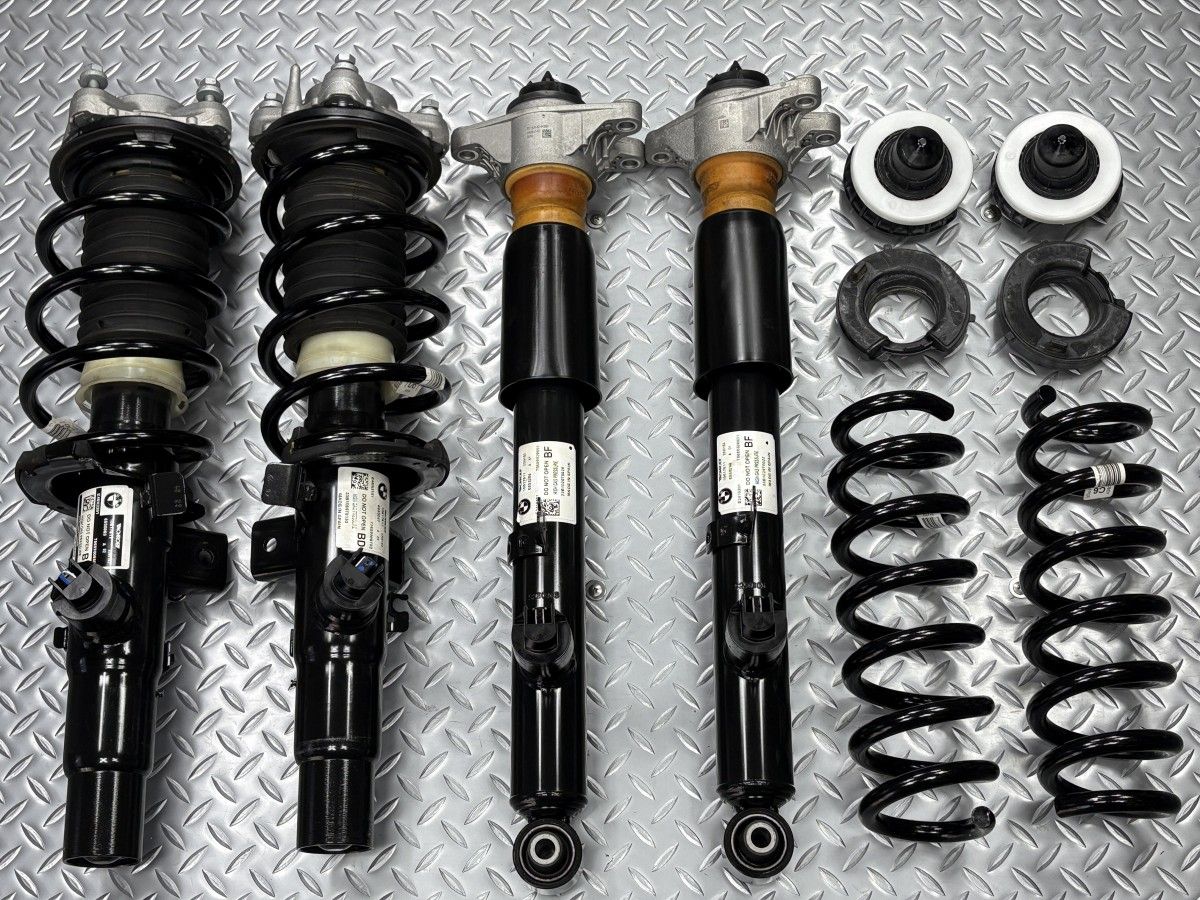 送料無料【走行少】A90/91系 トヨタ GRスープラ RZ 純正 サスキット MONROE製 品番6895067/6895068/6895295 DB42/DB02/DB06 (25030014)