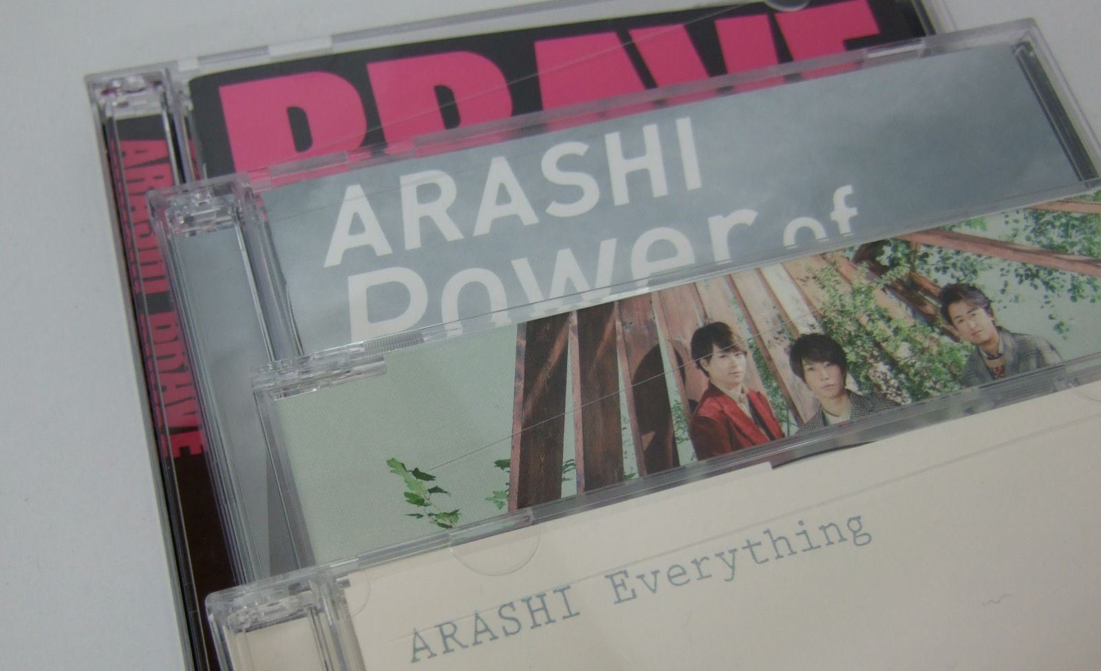 ②嵐　CD まとめ売り 嵐 CD まとめ売り シングルCD 23枚 + アルバム 2枚 - メルカリ
