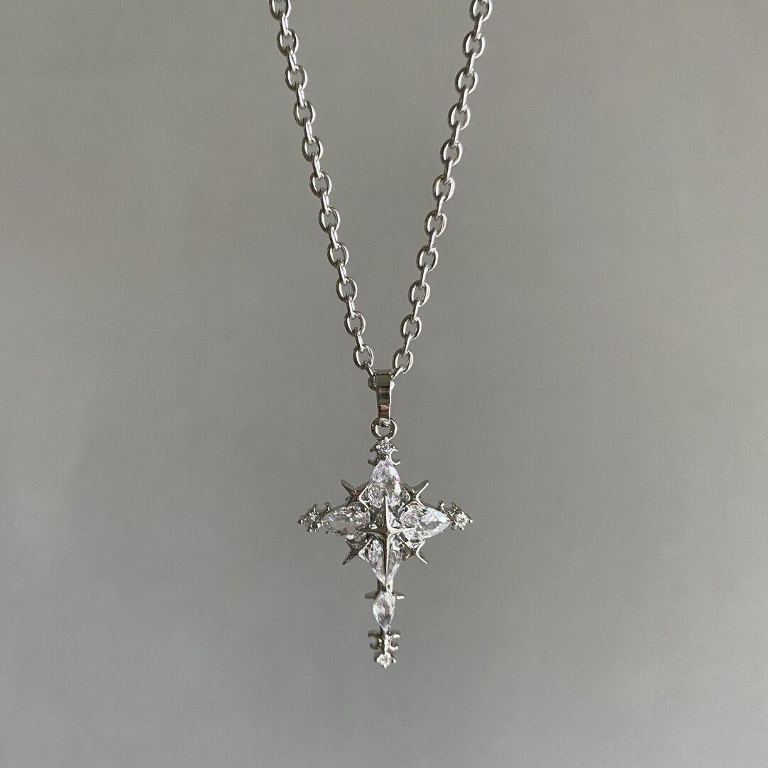 Mal. ネックレス ホワイトカルセドニー K10ネックレス《M0060014》 | 京セラ