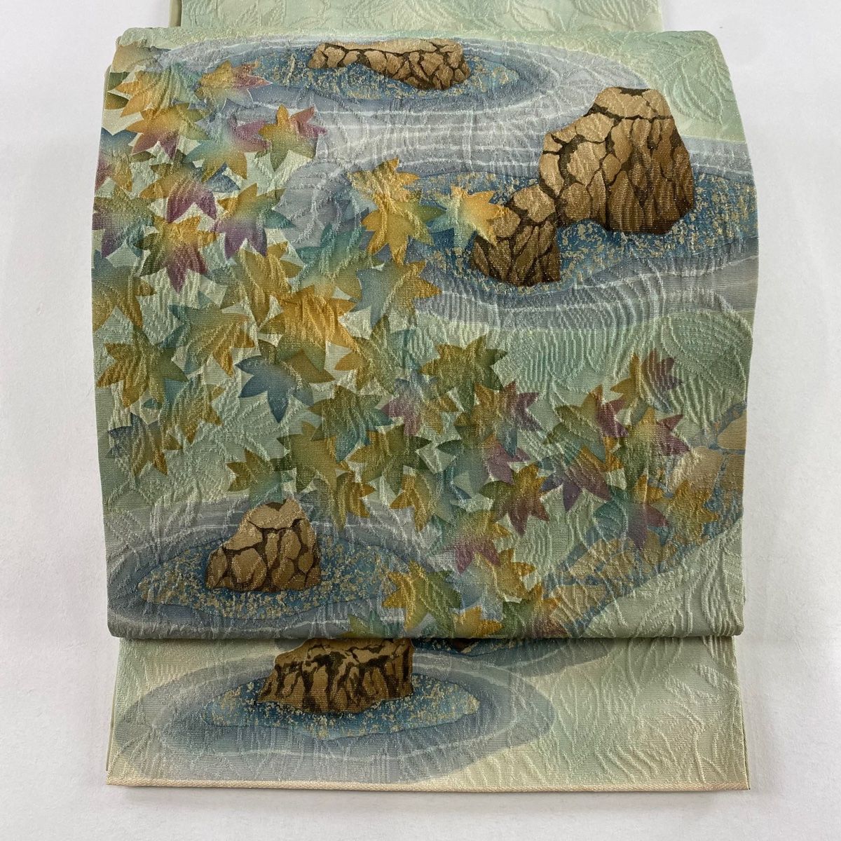 袋帯 秀品 楓 庭園 金通し ぼかし 薄緑 お太鼓柄 正絹
