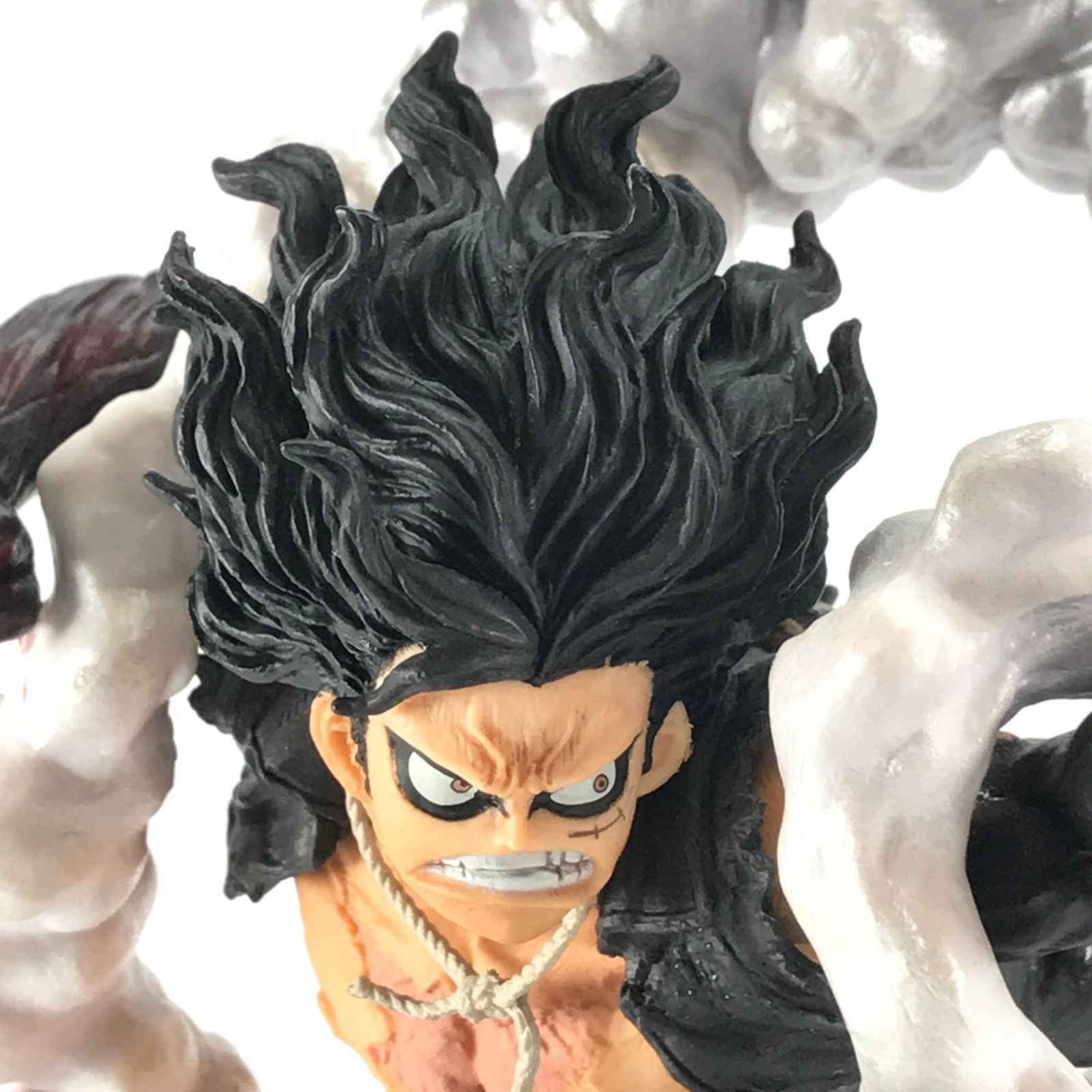 フィギュア