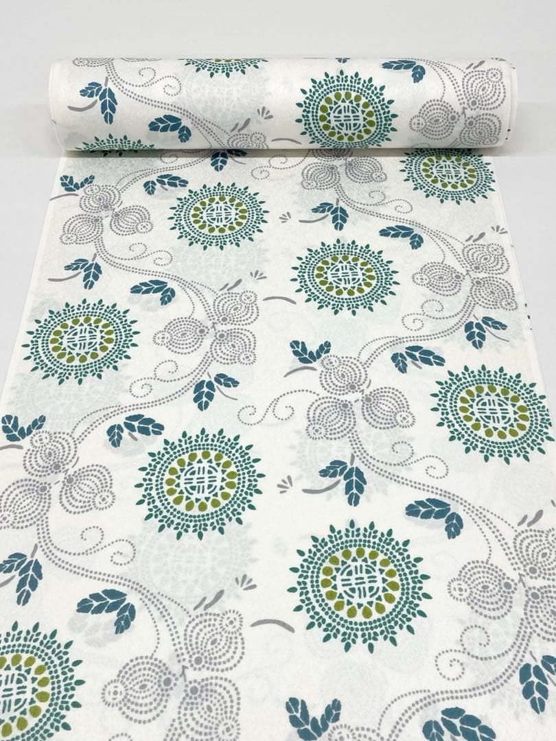 小紋 紋意匠 KOMON ism 正絹 反物 - メルカリ