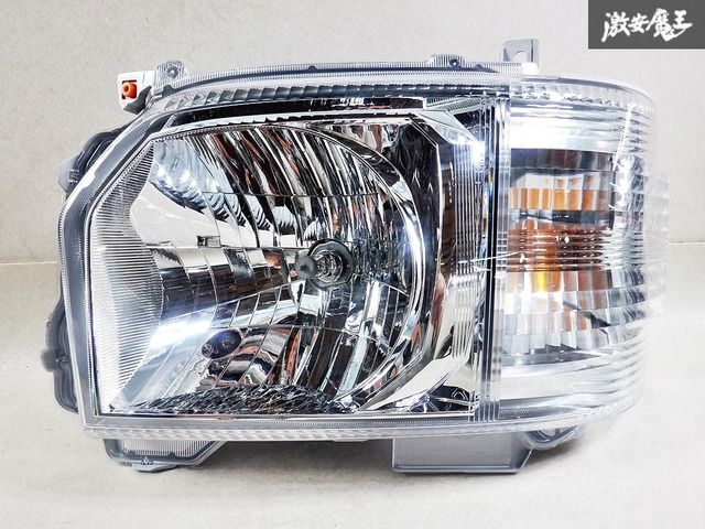 ハイエース200系 ハロゲンヘッドランプ 純正 新車外し 200系7型
