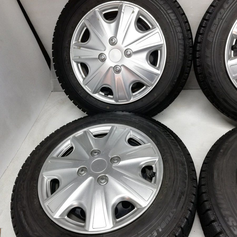 即発送】スタッドレスタイヤホイール4本セット ヨコハマ マーチ