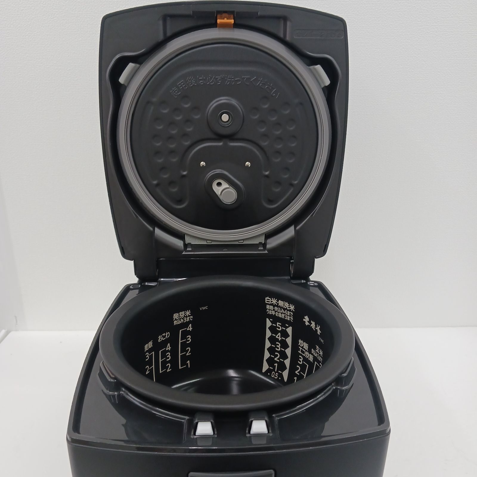 三菱 IHジャー炊飯器 NJ-VW10F-B 三菱電機 本炭釜 NJ-VW10F-B [炭漆黒] 価格比較 - 価格.com