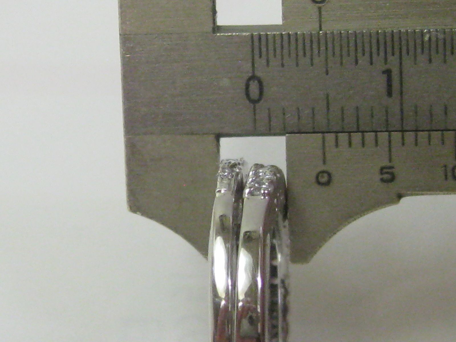 750 18金WG リング 指輪 イタリー製 ポンテヴェキオ ダイヤ0.33ct 
