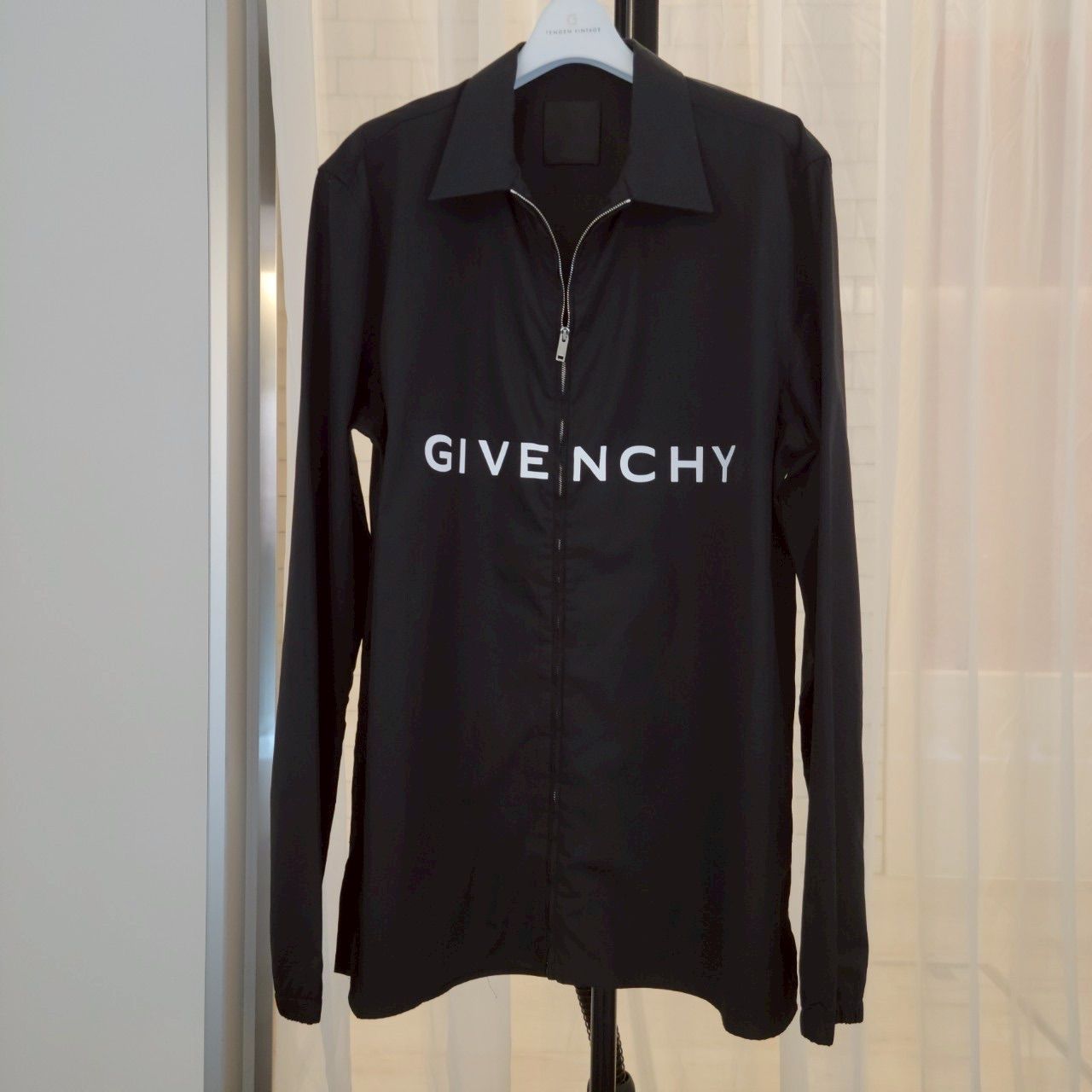 ジバンシー GIVENCHYロゴジップシャツ black サイズ38