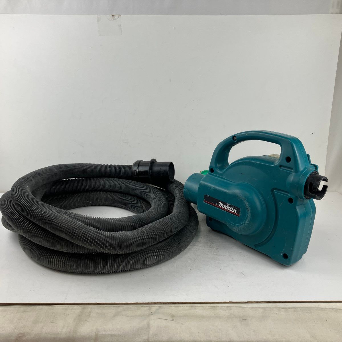 ☆マキタ(makita) コードレス背負集じん機 乾式 VC265DZ【八潮店