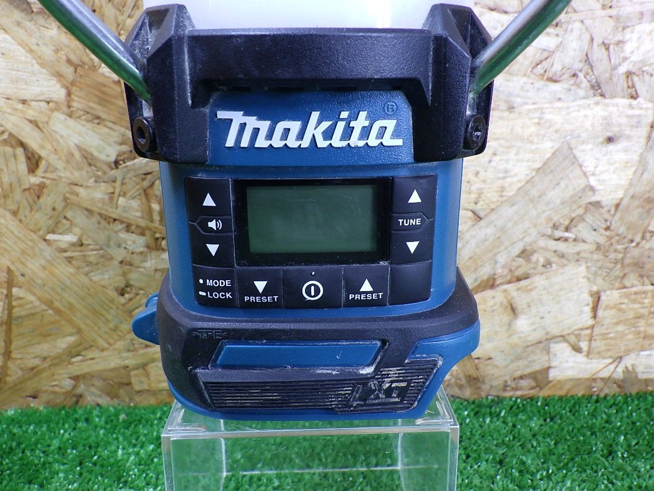 災害対策にも マキタ makita 18V 14.4V 充電式ランタン付ラジオ MR054 品