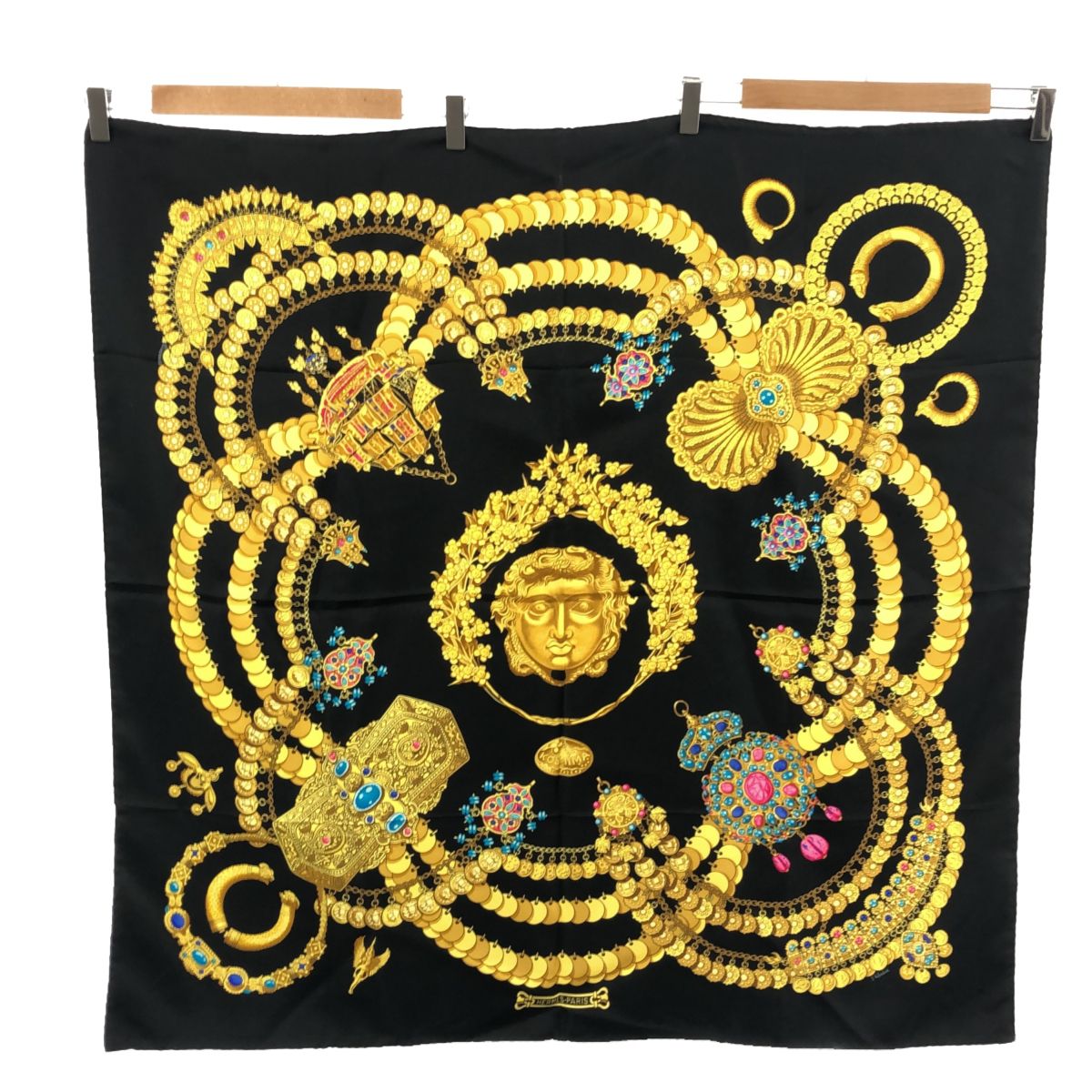 希少✨️　HERMES　カレ90　エルメス　スカーフ　KOSMIMA　宇宙 楽天市場】【中古】HERMES カレ90 KOSMIMA 宇宙 スカーフ シルク