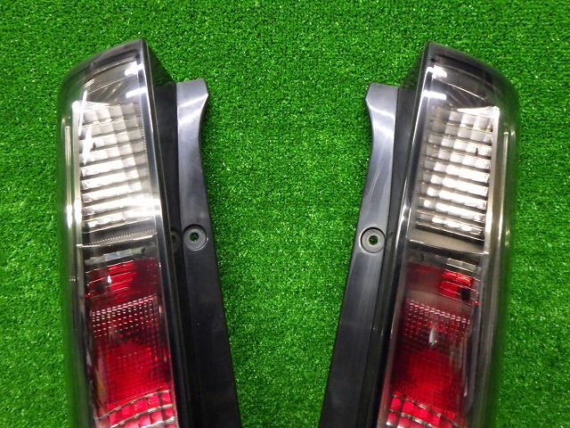 MK21S パレット スズキ テールランプ 左右セット TOKAIDENSO 35603