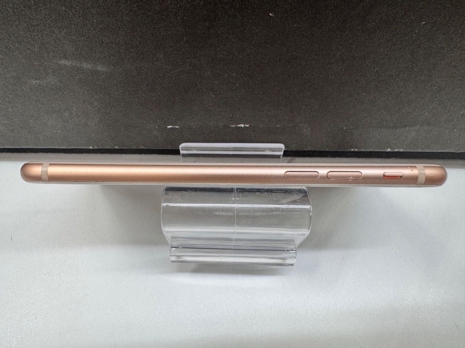 ジャンク品】iPhone8 卸売 ゴールド/64GB