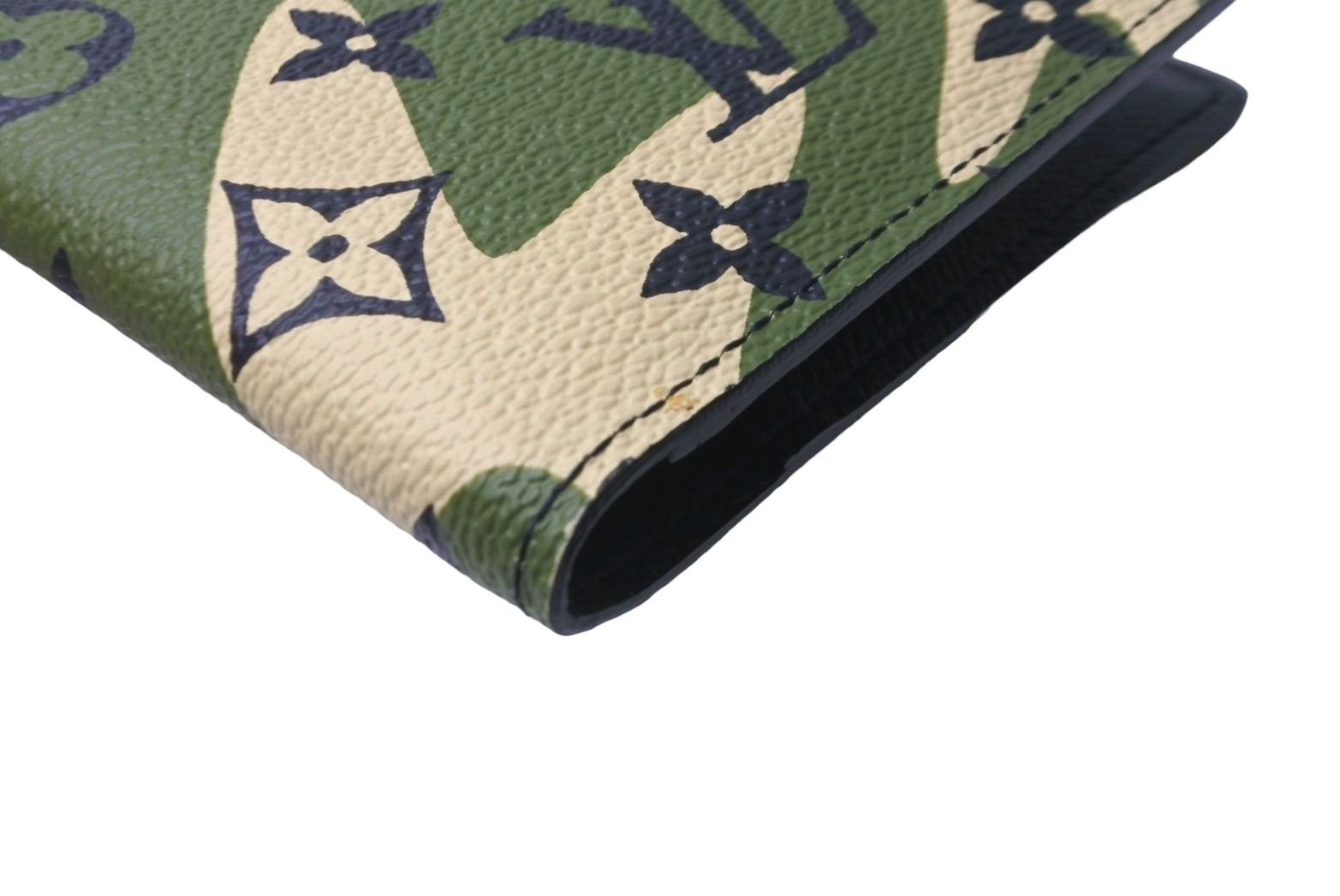 極美品 LOUIS VUITTON ルイヴィトン クーヴェルテュール パスポール  