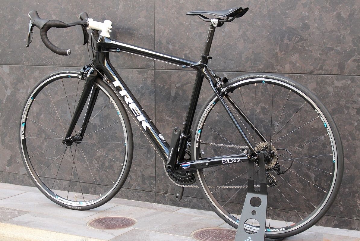 Trek Émonda SL5 カーボンフレーム 2026最新】TREK Emonda SL 5 復活！軽量カーボン×105搭載の決定版