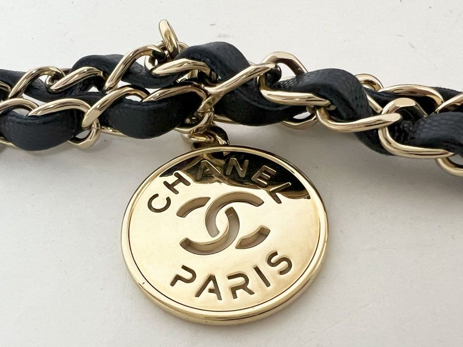 CHANEL シャネル シャネル22 マトラッセ スモール ショルダーバッグ  