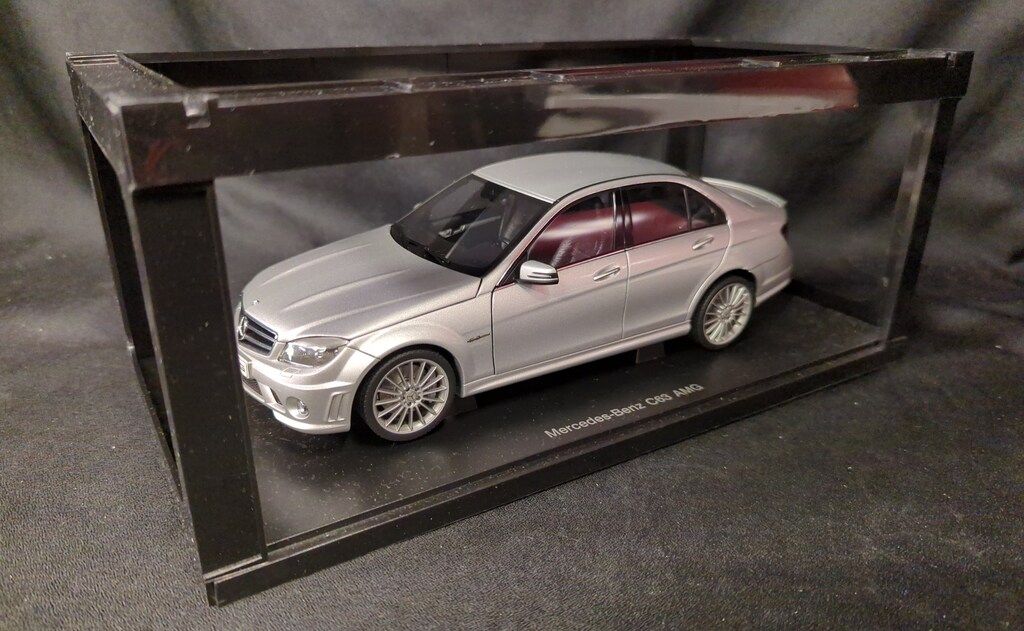 MERCEDES