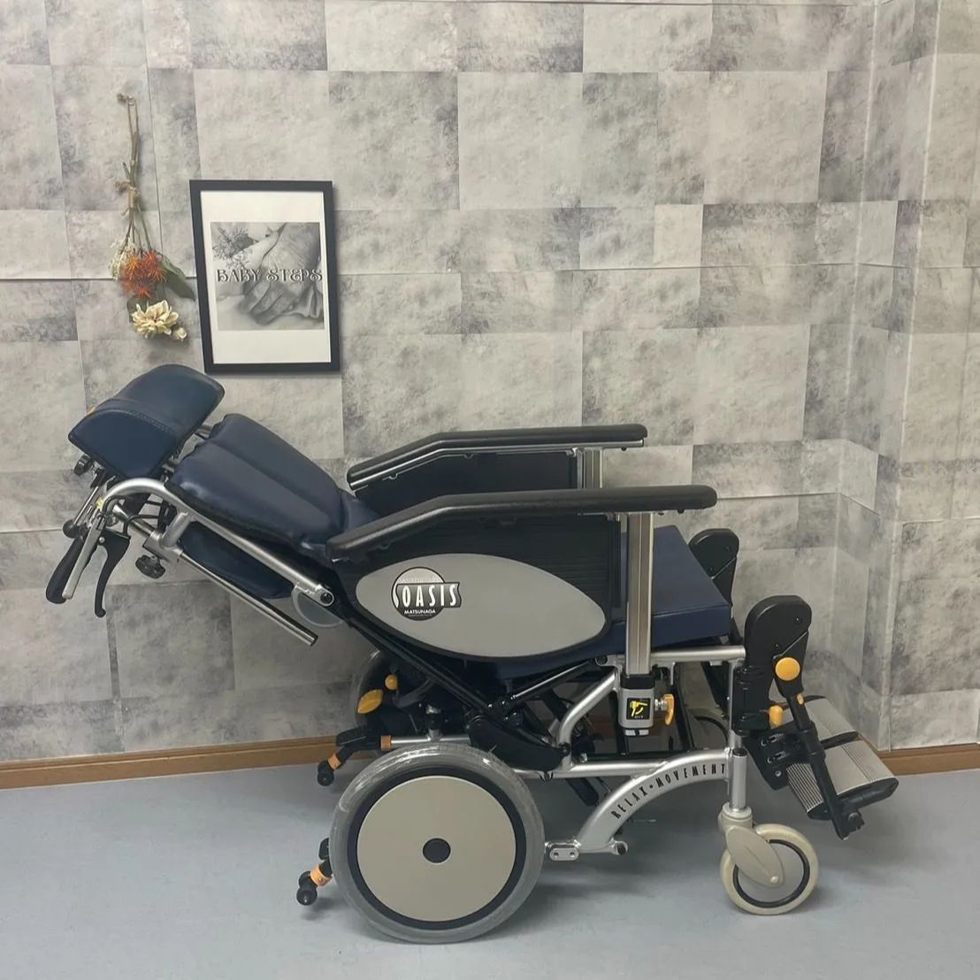 使用少 マキライフテック アルミ介助式車椅子 FINE NR-100SB 介助用