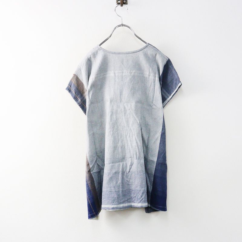 美品 玉木新雌 タマキニイメ tamaki niime fuwa-T SHORT＼ネイビー Vネック ブラウス フワT ショート プルオーバー【2400014637052】 美品 玉木新雌 タマキニイメ tamaki niime fuwa-T SHORT＼ネイビー V