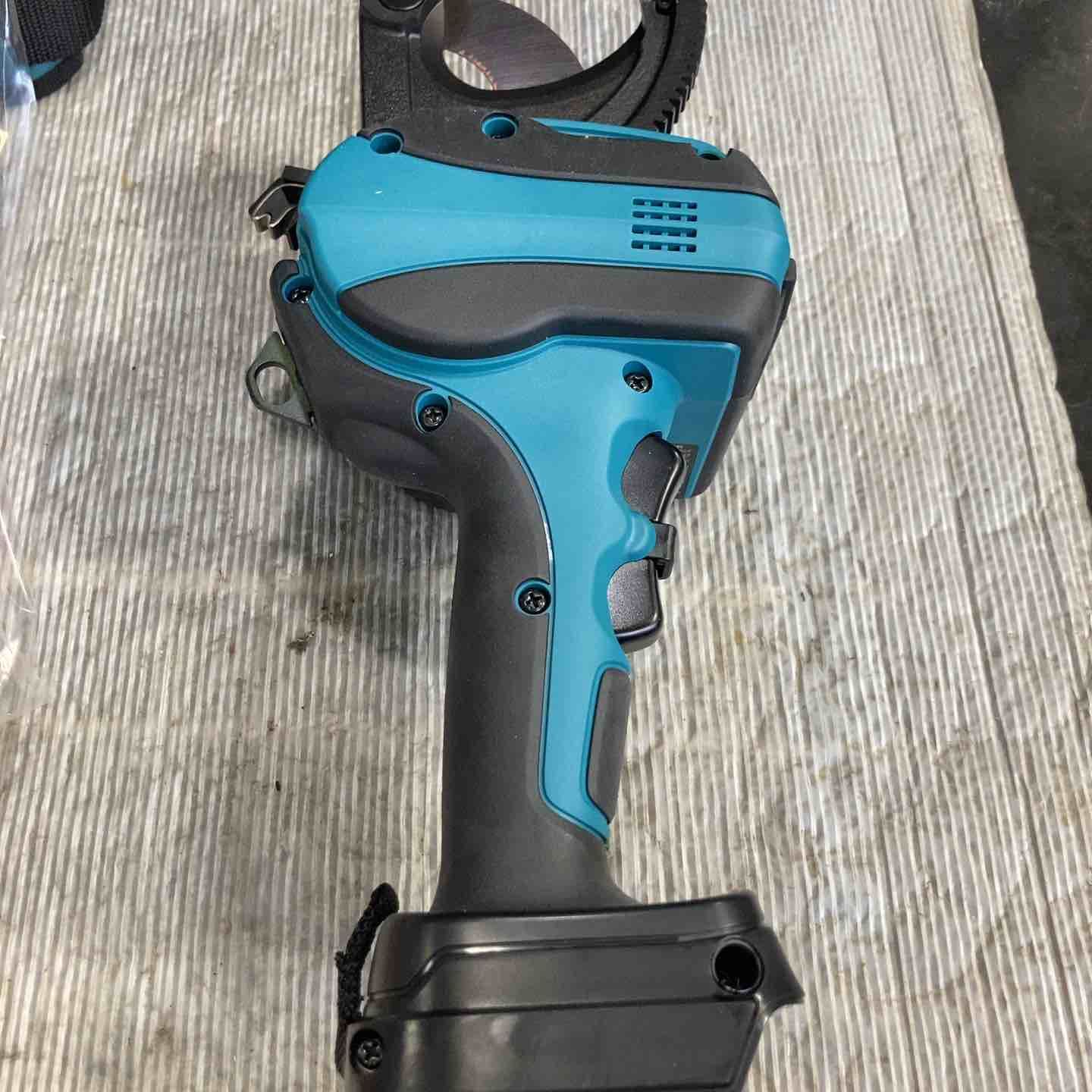 TC100DRG