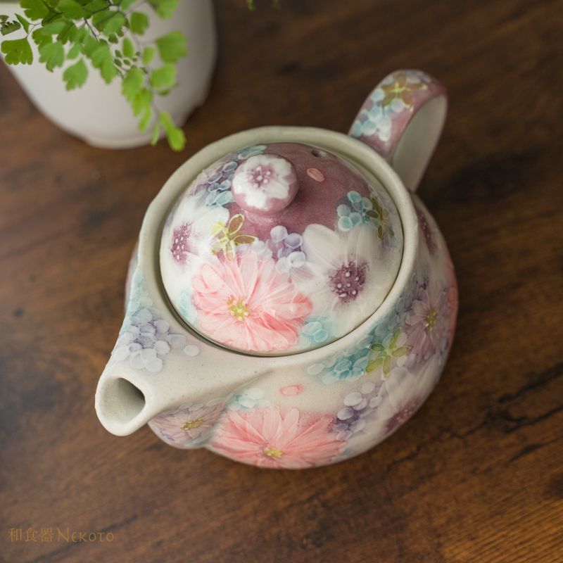 【新品未使用】工房ゆずりは　色彩花プチポット】瀬戸焼 和食器 贈り物 新品未使用】工房ゆずりは 色彩花プチポット】瀬戸焼 和食器