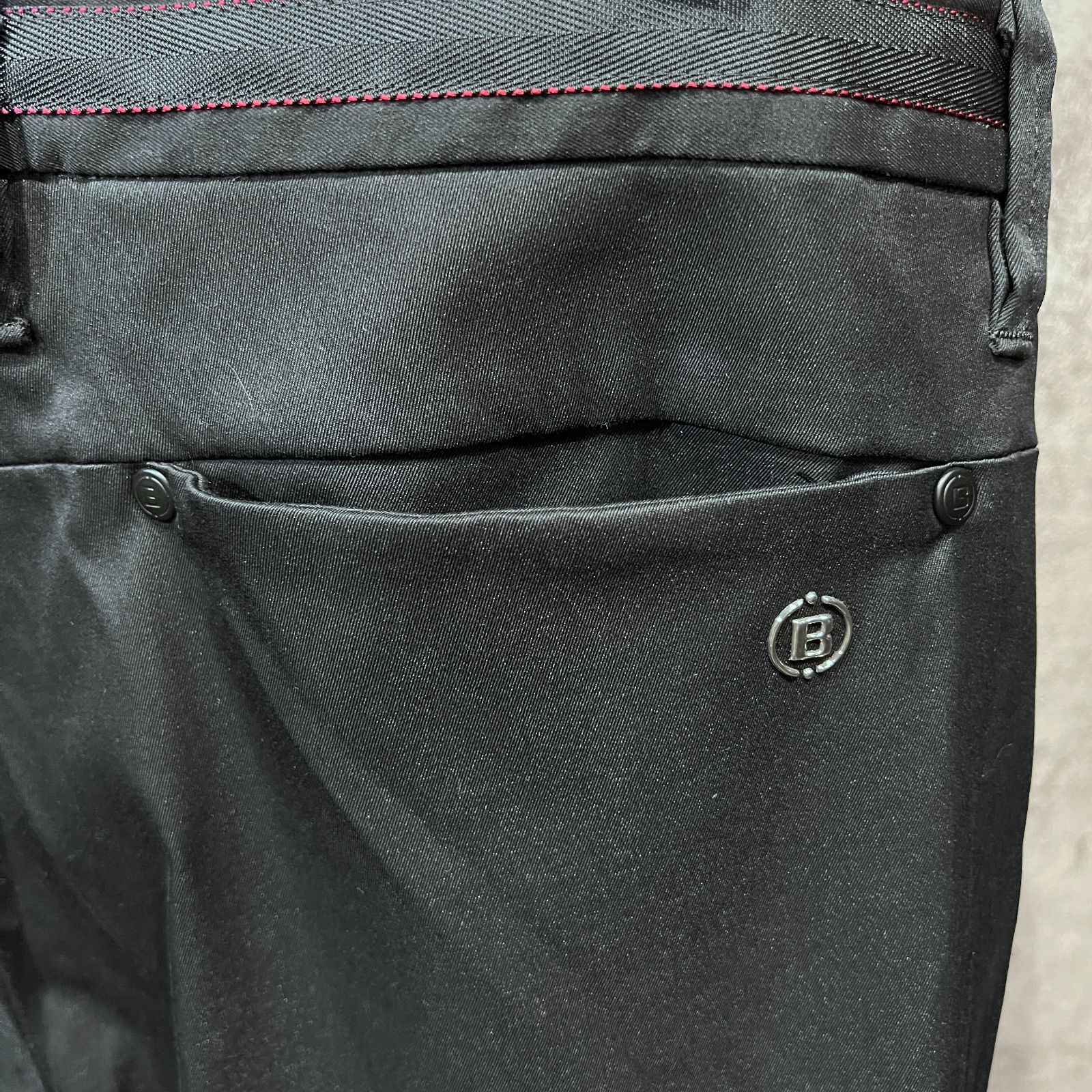 ブリーフィングゴルフ　ストレッチゴルフパンツ　ブラック　サイズXL 新品未使用 LUXEAKMPLUS(リュクスエイケイエムプラス)ゴルフ サイドロゴ
