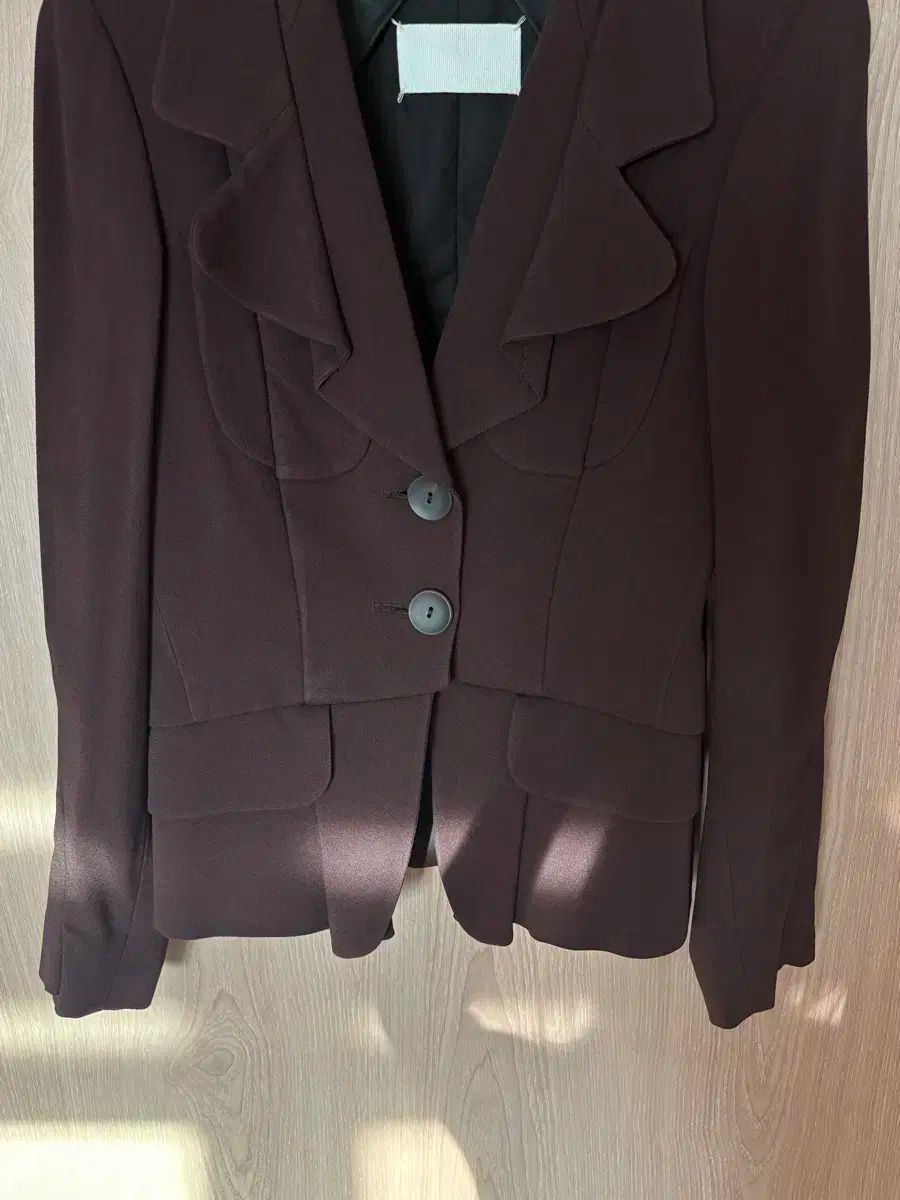 メゾン マルジェラ バーガンディ フリル ブレーザー 38