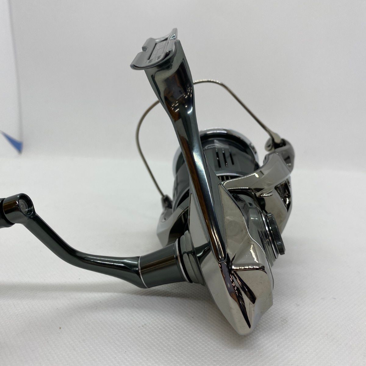 ΨΨSHIMANO シマノ スピニングリール 22 ステラ 4000M 美品 箱付