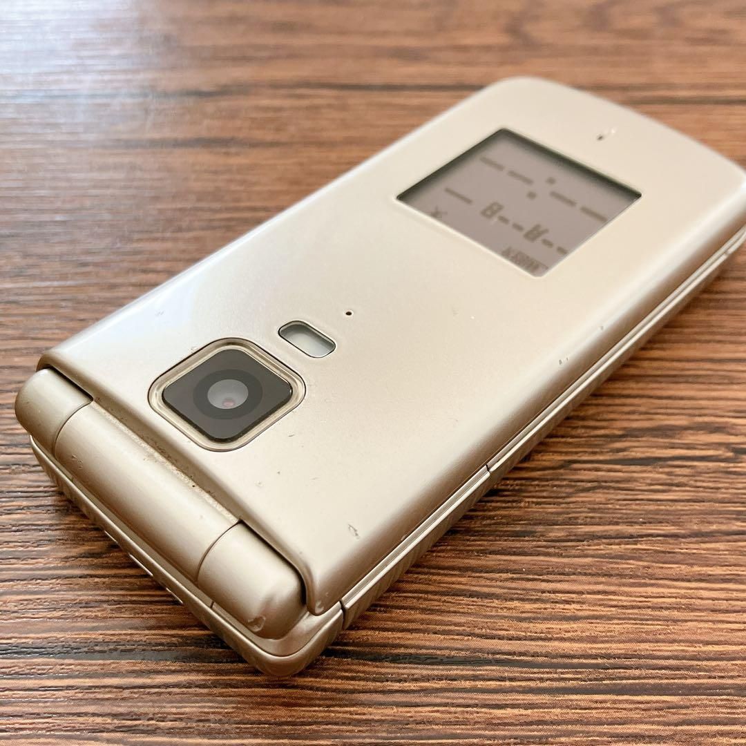 au かんたんケータイ K010 携帯電話 ガラケー ゴールド 初期化済み