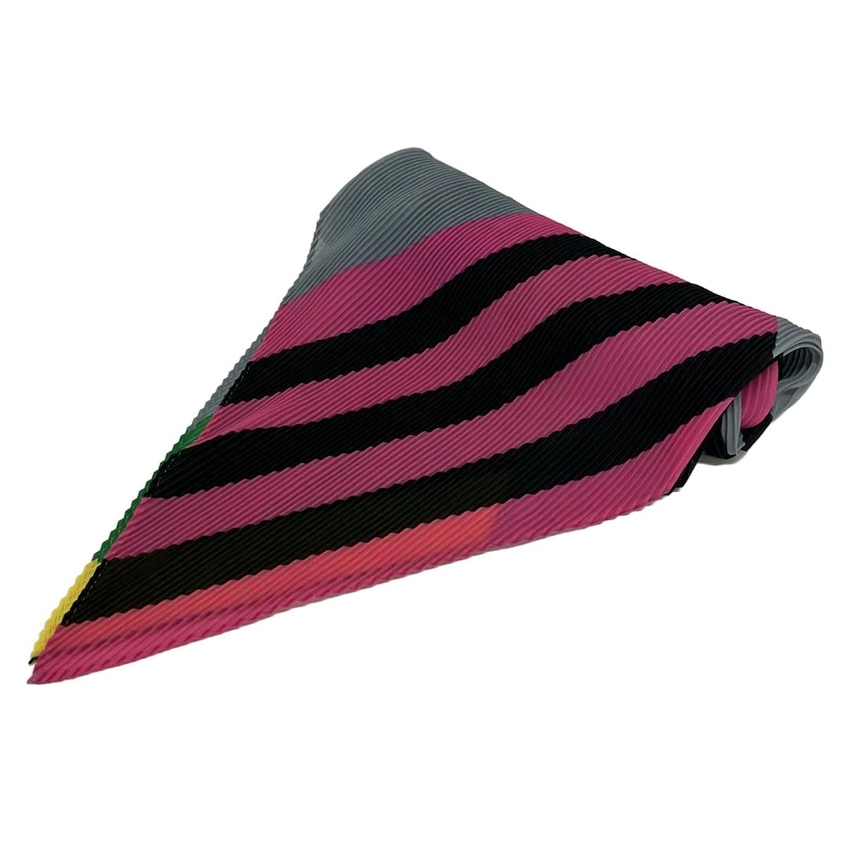 me ISSEY MIYAKE(ミー/イッセイミヤケ) ストール(ショール)美品