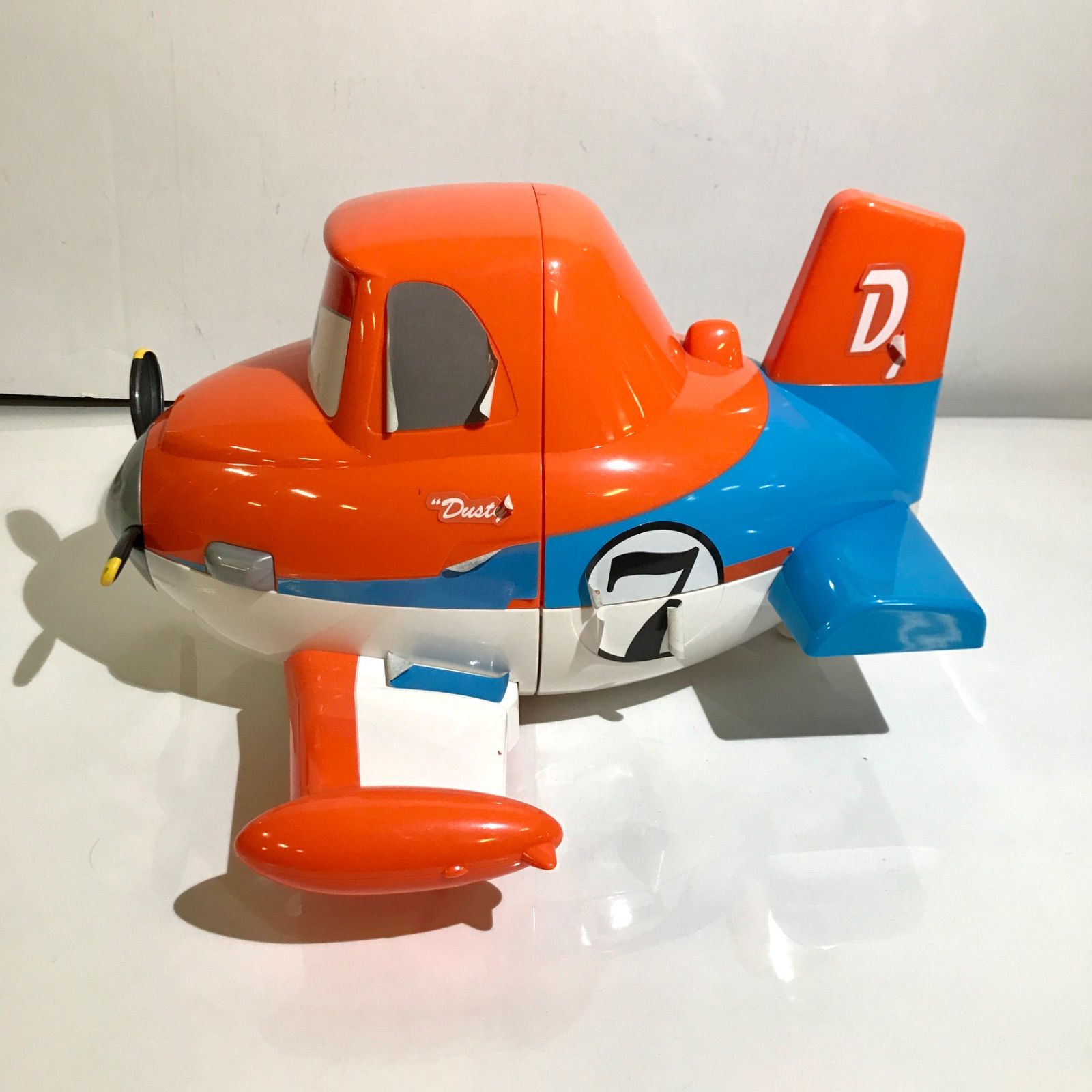 TAKARA TOMY タカラトミー プレーンズ トミカ 大きなおかたづけ
