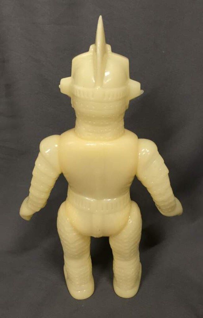 マルザンウルトラシリーズ|ウルトラセブン 全身発光