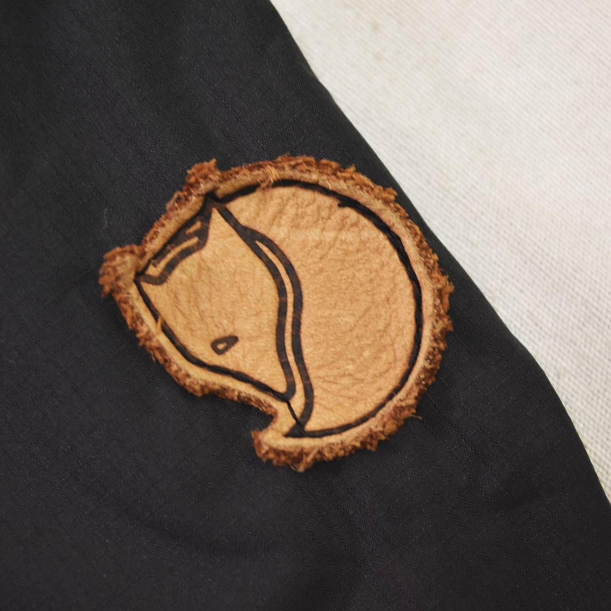 フェールラーベン FJALLRAVEN マウンテン パーカー ウィンド