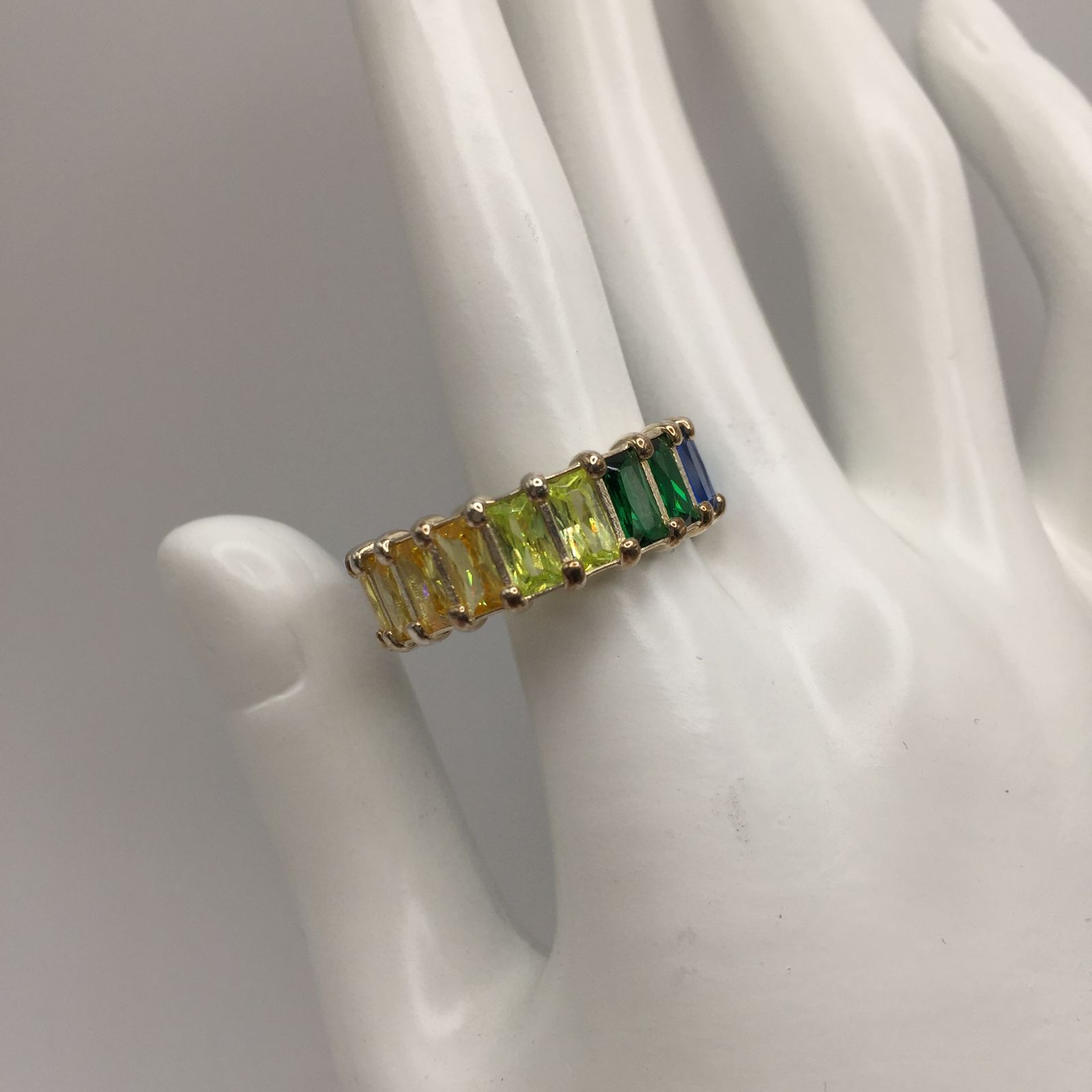 HATTON LABS ハットンラブス RAINBOW BAGUETTE ETERNITY リング