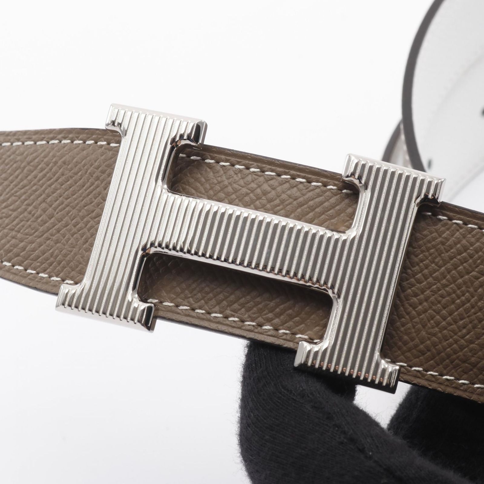 HERMES ホワイト×ブラウン　革　ベルト　エルメス　Hベルト HERMES ホワイト×ブラウン 革 ベルト エルメス Hベルト HERMES