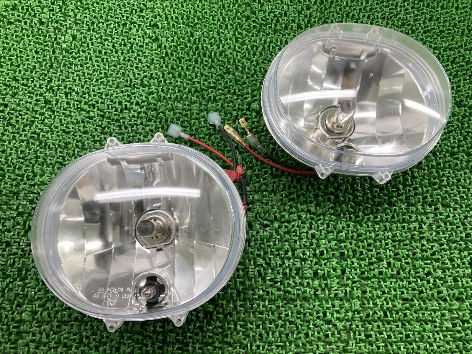 FLTRX1690 ヘッドライト 左右 68996-10 ハーレー 純正 中古