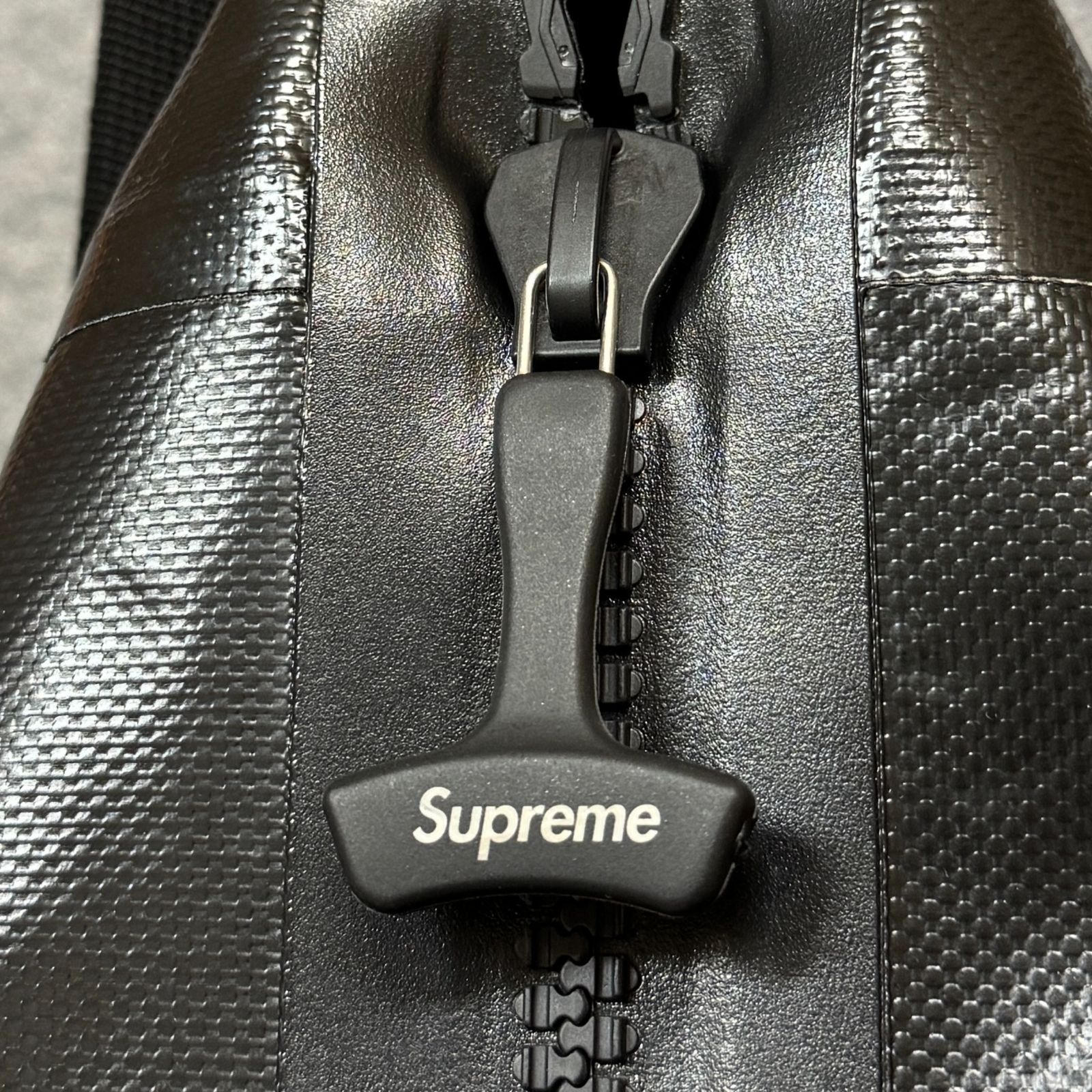 シュプリーム/オルトリーブコラボメッセンジャーバッグ　ブラック 2025年最新】Supreme ORTLIEB Messenger Bagの人気アイテム