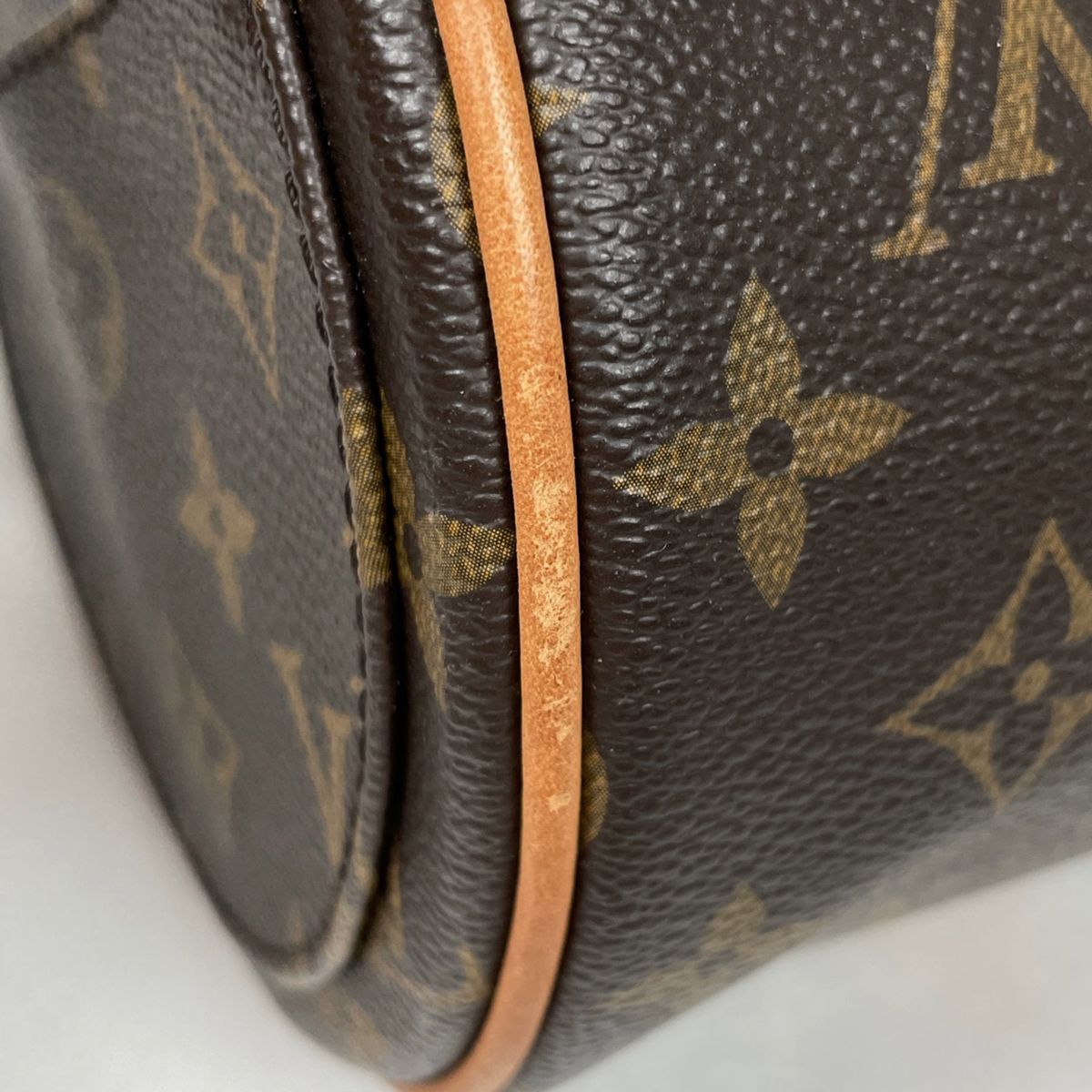 ルイ・ヴィトン Louis Vuitton パピヨン 肩掛け 筒型 ハンドバッグ 