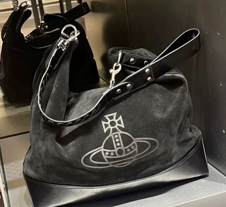 Vivienne Westwood 24 スエードトートバッグ