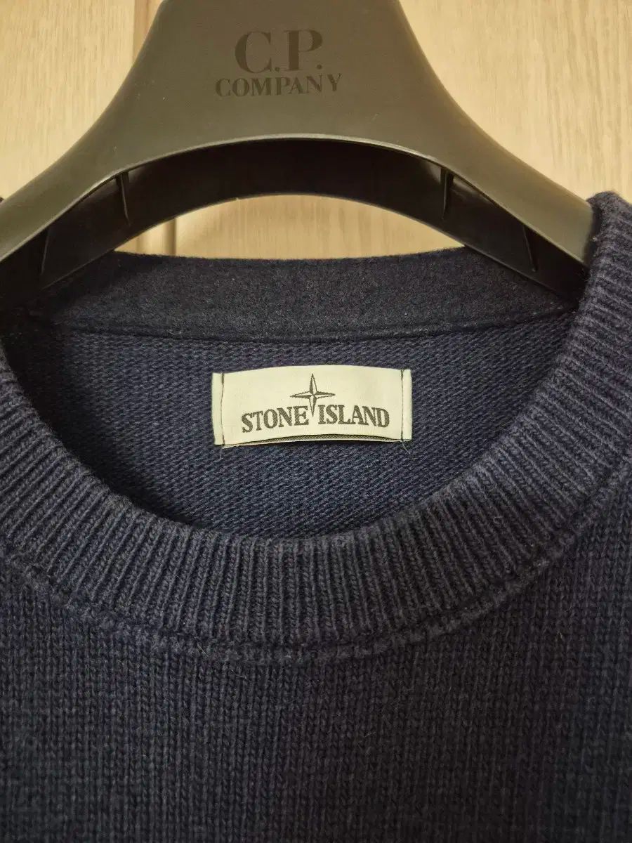 STONE ISLAND ストーンアイランド ネイビー スウェット m