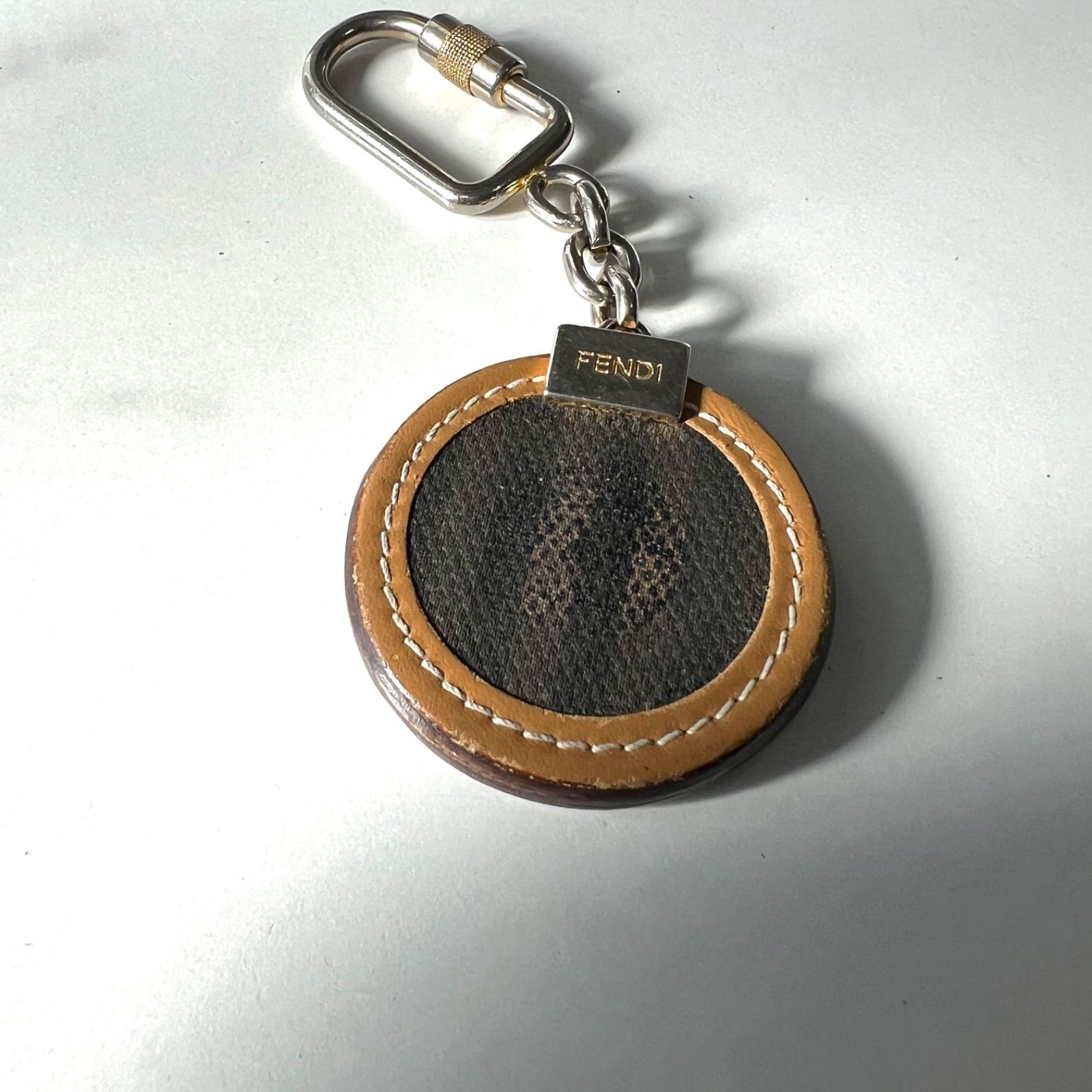 FENDI フェンディ キーホルダー キーリング チャーム - メルカリ