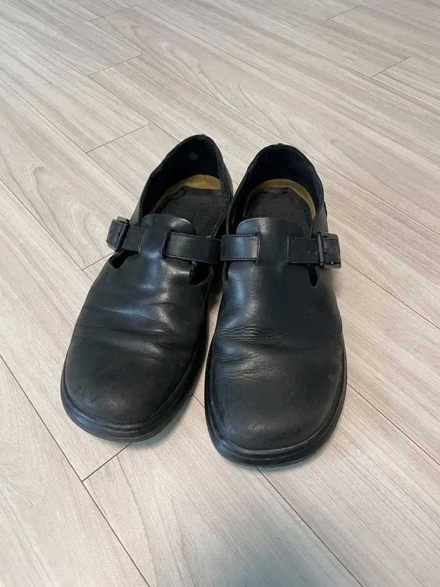 DR. MARTENS ドクターマーチン パトリシア 250