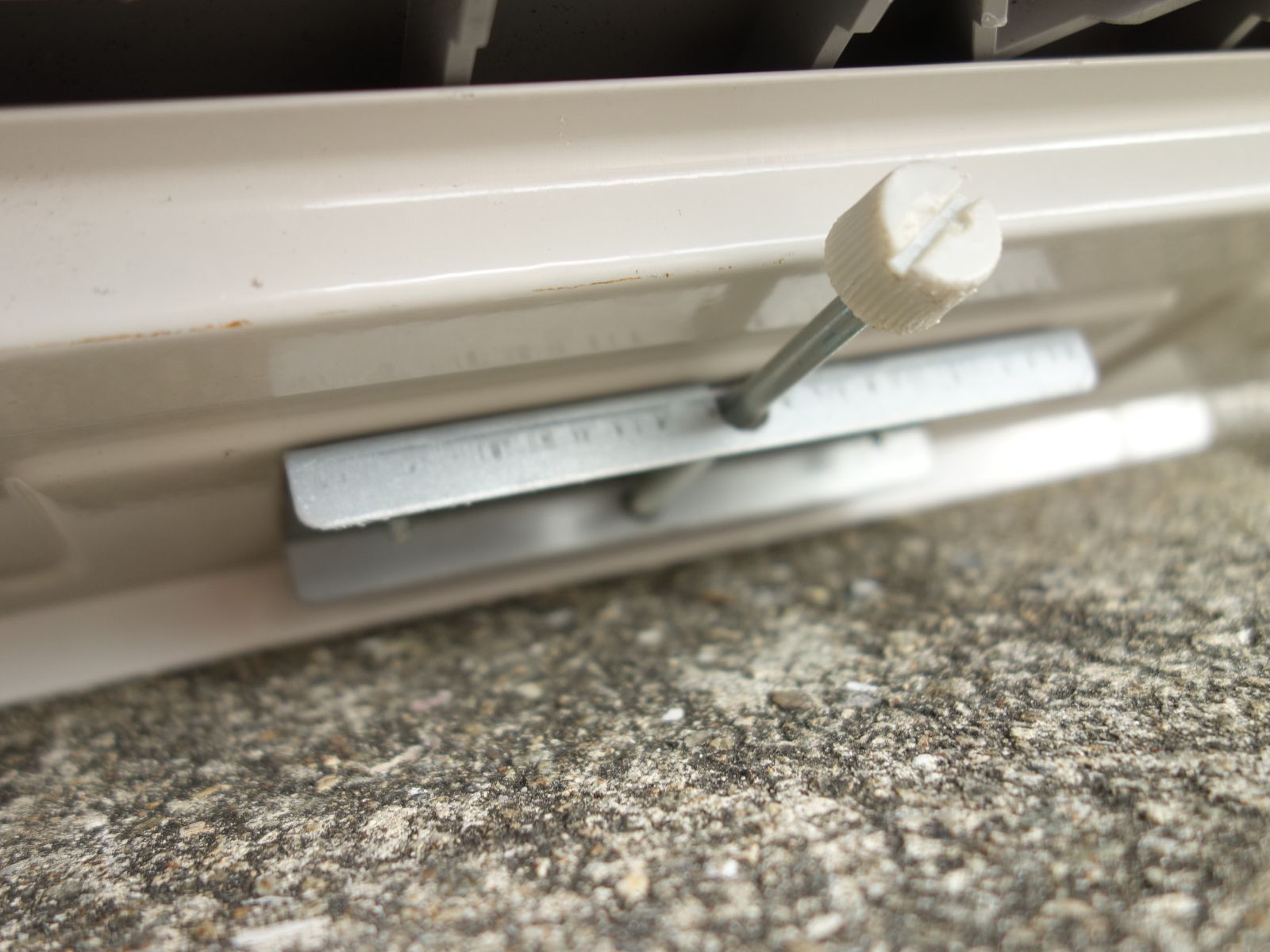 ウインドエアコン